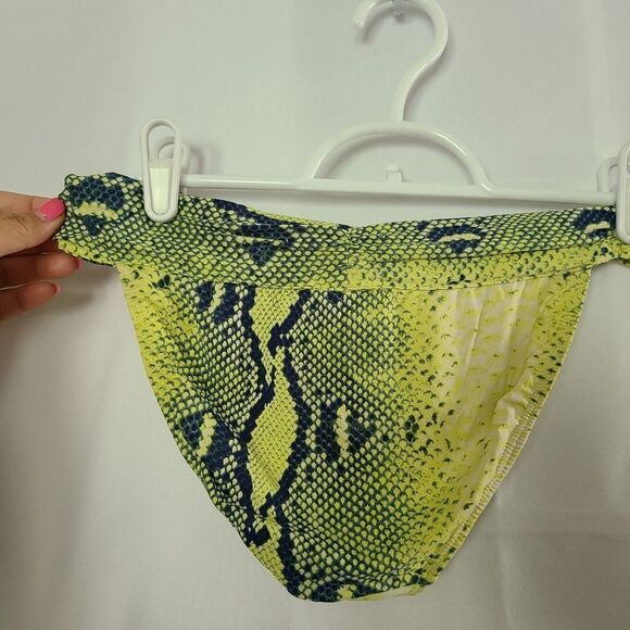 Despi‎ Snakeskin Pattern Bikini Swim Bottoms - Picture 2 of 4
